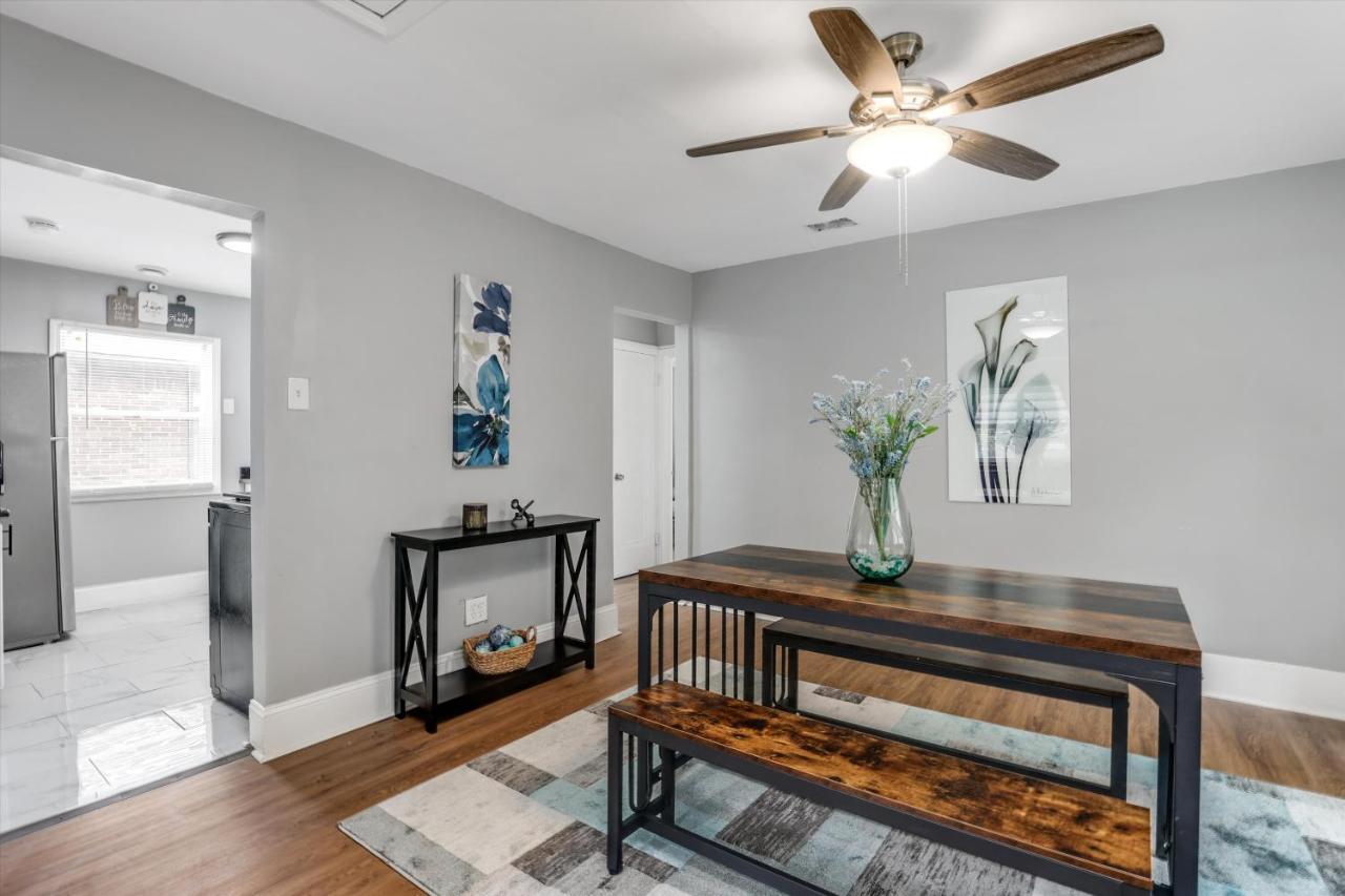 Modern & Cozy East Side Gem ~ Queen Beds ~ Parking Detroit Ngoại thất bức ảnh